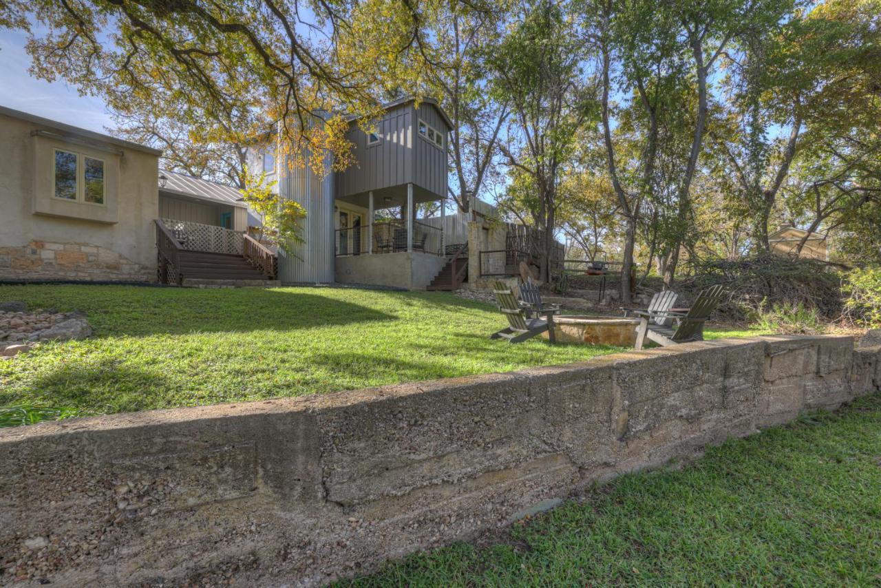 406 Lodge-A: Hot-Tub & 2 Blks To Main St Fredericksburg Exterior foto